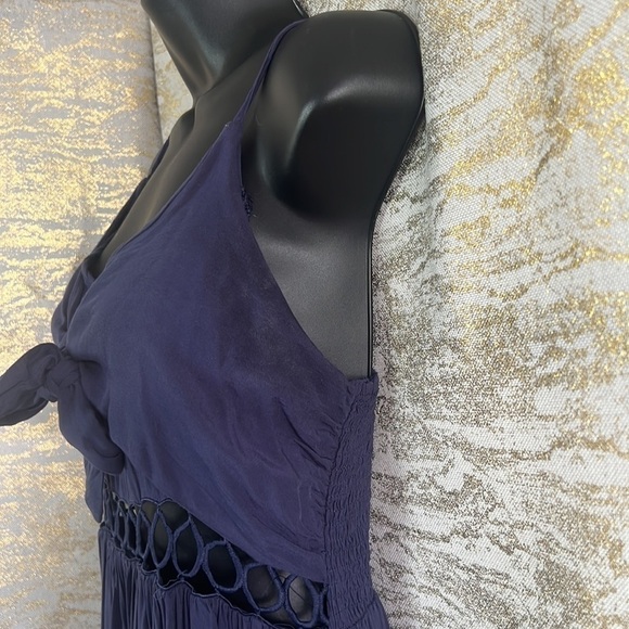 New Feeling Navy Blue Crochet Cutout Ruffle Hem High-Low Dress Size M - Picture 7 of 17